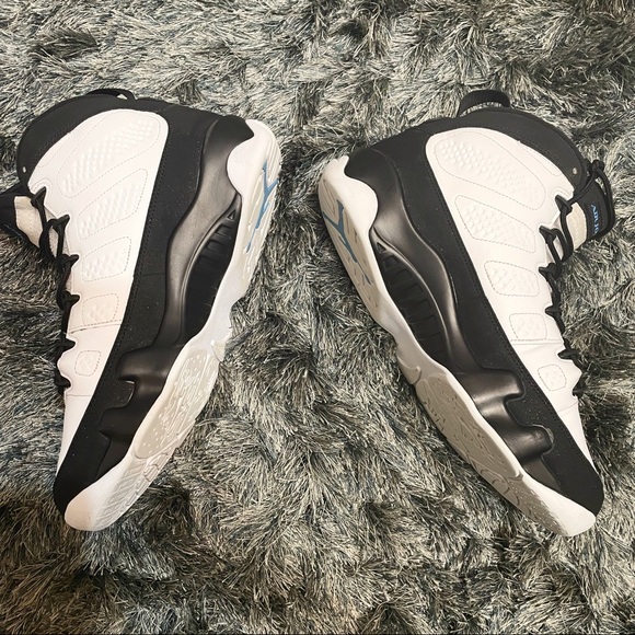 Jordan 9 University Blue